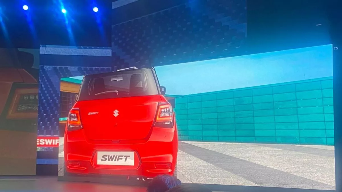 Swift 2024 Launch Live: नई कार में मिलेंगे सी-शेप एलईडी टेललैंप