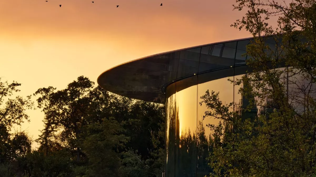 Apple Event 2025 LIVE: टिक कुक ने शेयर किया एपल पार्क का फोटो
