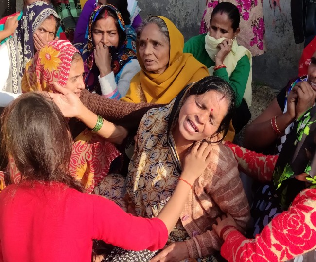Mishap in Bareilly BL Agro Company Three laborers died due to poisonous gas  in BL Agro Company