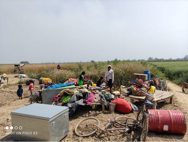 भागलपुर के इस गांव में लगी भीषण आग, चार सौ घर जले, सब कुछ हो गया बर्बाद 1