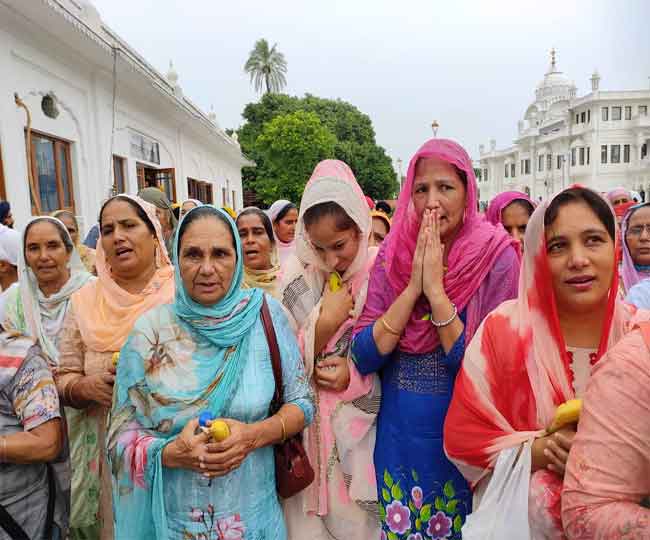 Baba Nanak procession
