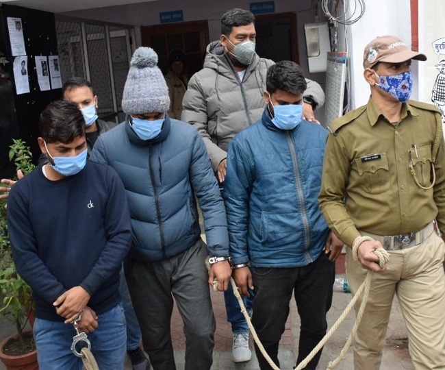 सितारगंज जेल से हत्‍यारोपित ने मांगी थी ज्वैलरी शोरूम की मालकिन से रंगदारी, दो महिला समेत छह लोग