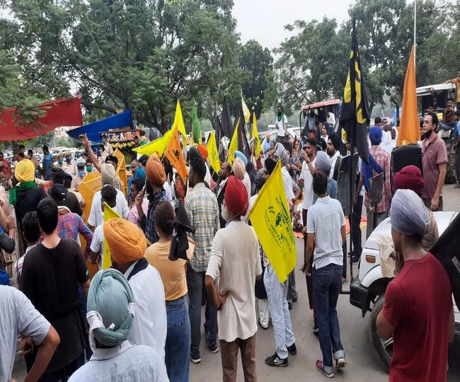 Attack on BJP leaders