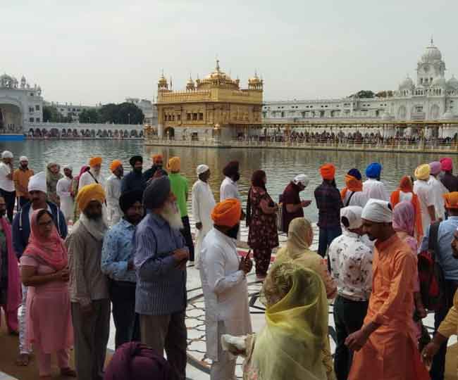A large number of devotees gathered