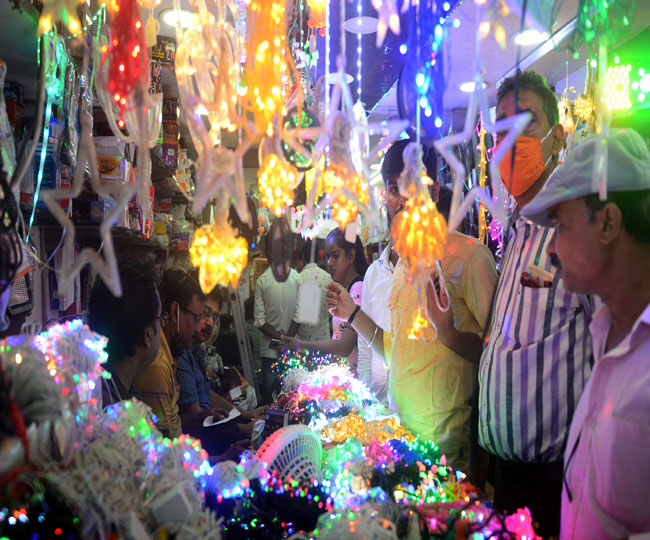 Dhanteras 2021 तस्वीरों में देखिए सज गया पटना का बाजार, गहनों से लेकर