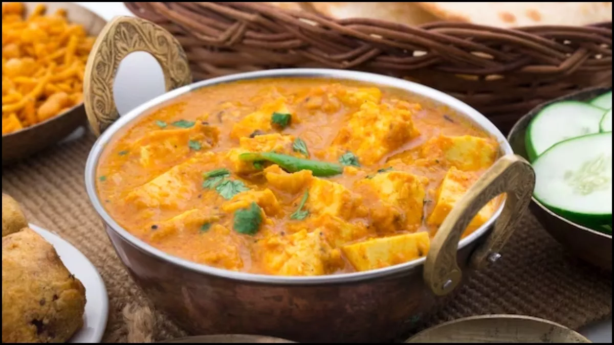 रेस्टोरेंट के लजीज शाही पनीर की आ रही है याद, तो घर पर ही इस आसान विधि ...