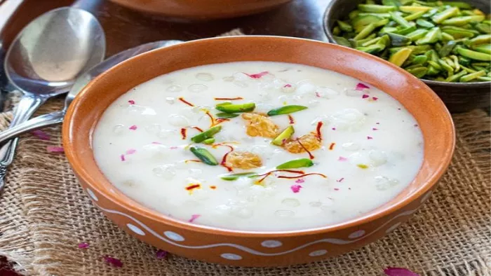 Pongal 2025: बिना पायसम अधूरा है पोंगल का त्योहार, इस सिंपल रेसिपी से करें तैयार