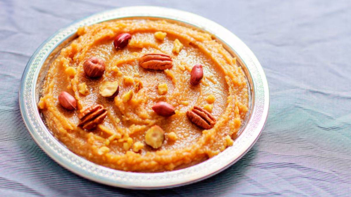 https://www.jagranimages.com/images/newimg/khanakhazana/01_2025-shakarkand_halwa.jpg