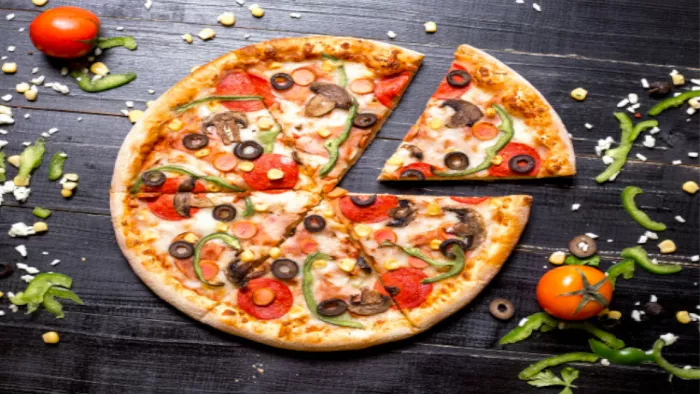 National Pizza Day: बिना अवन के घर पर ही बनाएं टेस्टी और हेल्दी पिज्ज़ा