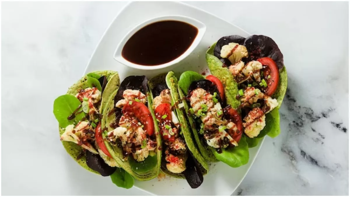 Roasted Cauliflower Tacos: ईवनिंग स्नैक्स में ऐसे बनाएं कुरकुरे रोस्टेड गोभी टाकोस