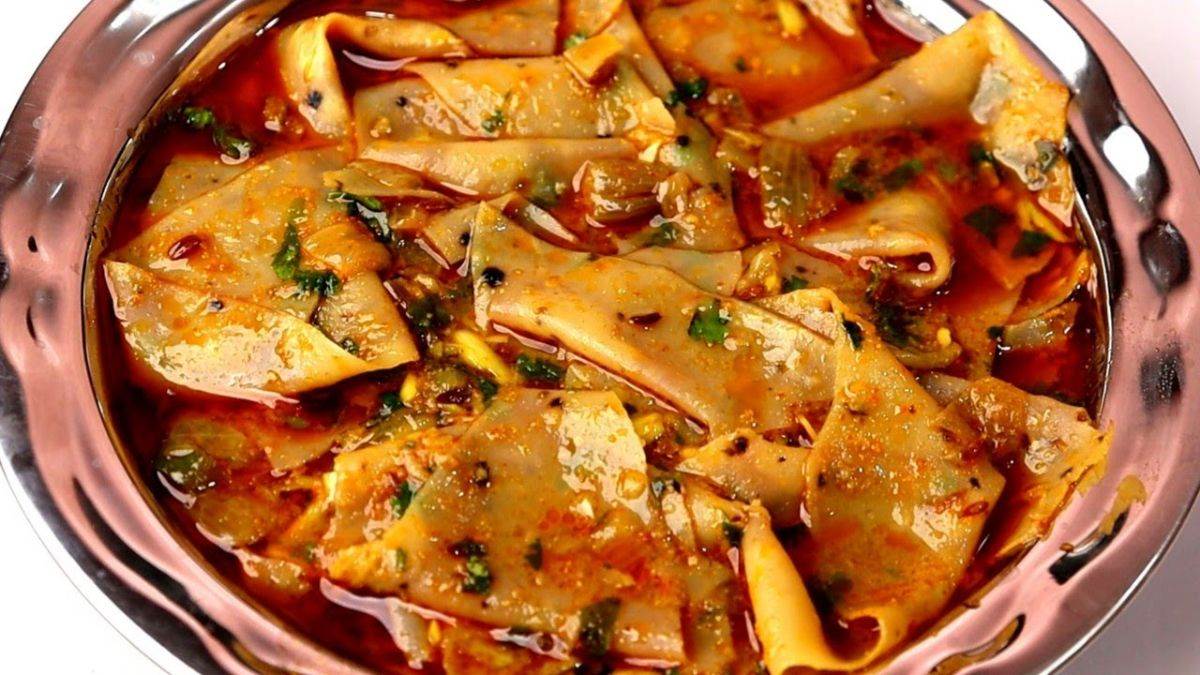 https://www.jagranimages.com/images/newimg/khanakhazana/02_2025-Papad_sabzi_hindi_recipe.jpg