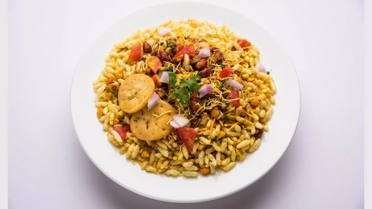 Murmura Bhel: शाम की चाय के साथ 5 मिनट में बनाएं चटपटी मुरमुरे की भेल