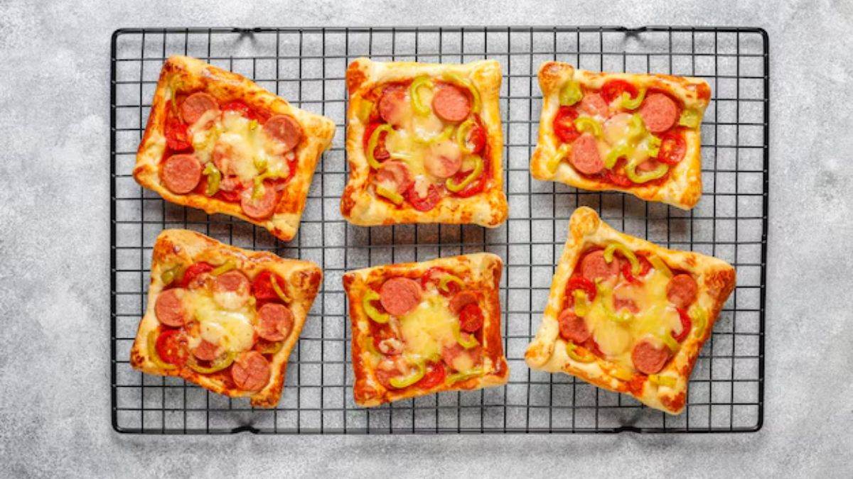 https://www.jagranimages.com/images/newimg/khanakhazana/03_2024-Pizza_toast.jpg