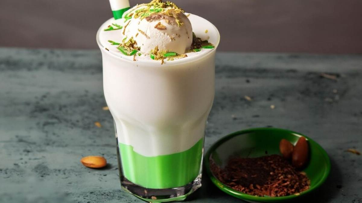 https://www.jagranimages.com/images/newimg/khanakhazana/03_2024-paan-falooda.jpg