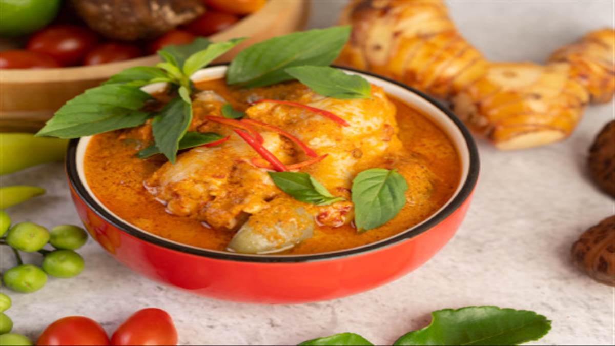 छोटी-छोटी भूख मिटाने के साथ ही इम्यूनिटी बढ़ाने में भी बेहद फायदेमंद है 'चिकन सूप'