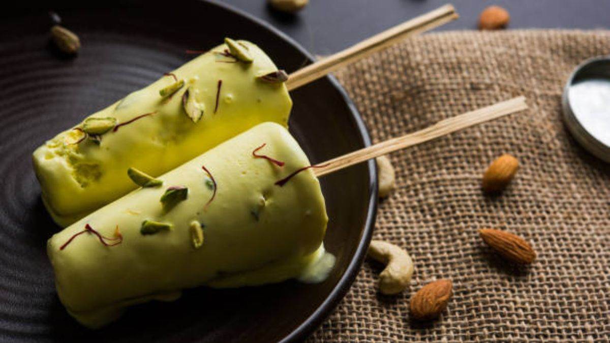 https://www.jagranimages.com/images/newimg/khanakhazana/04_2025-kesar_kulfi.jpg