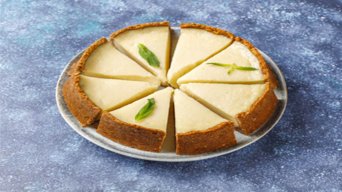 कम समय और चीज़ों के साथ झटपट से बनने वाला बहुत ही टेस्टी है ये 'बॉर्बन केक'