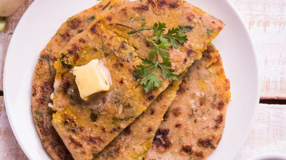 https://www.jagranimages.com/images/newimg/khanakhazana/05_2025-High_Protein_Moong_Dal_Paratha.jpg