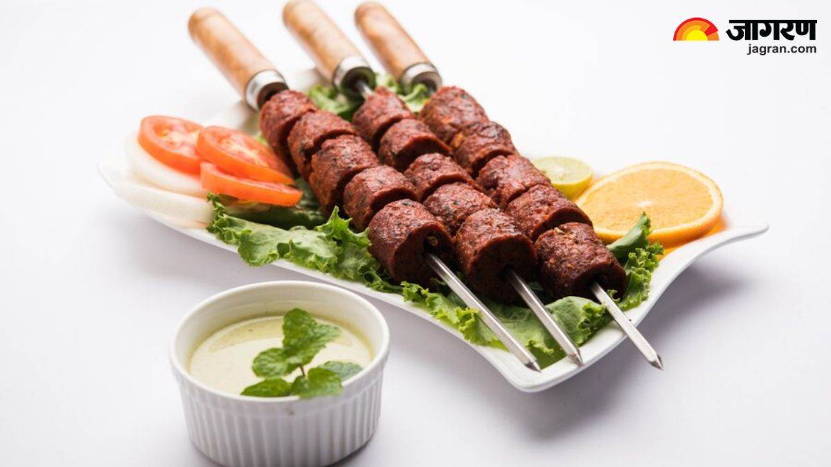 https://www.jagranimages.com/images/newimg/khanakhazana/06_2024-Mutton_Seekh_Kebab_Recipe.jpg