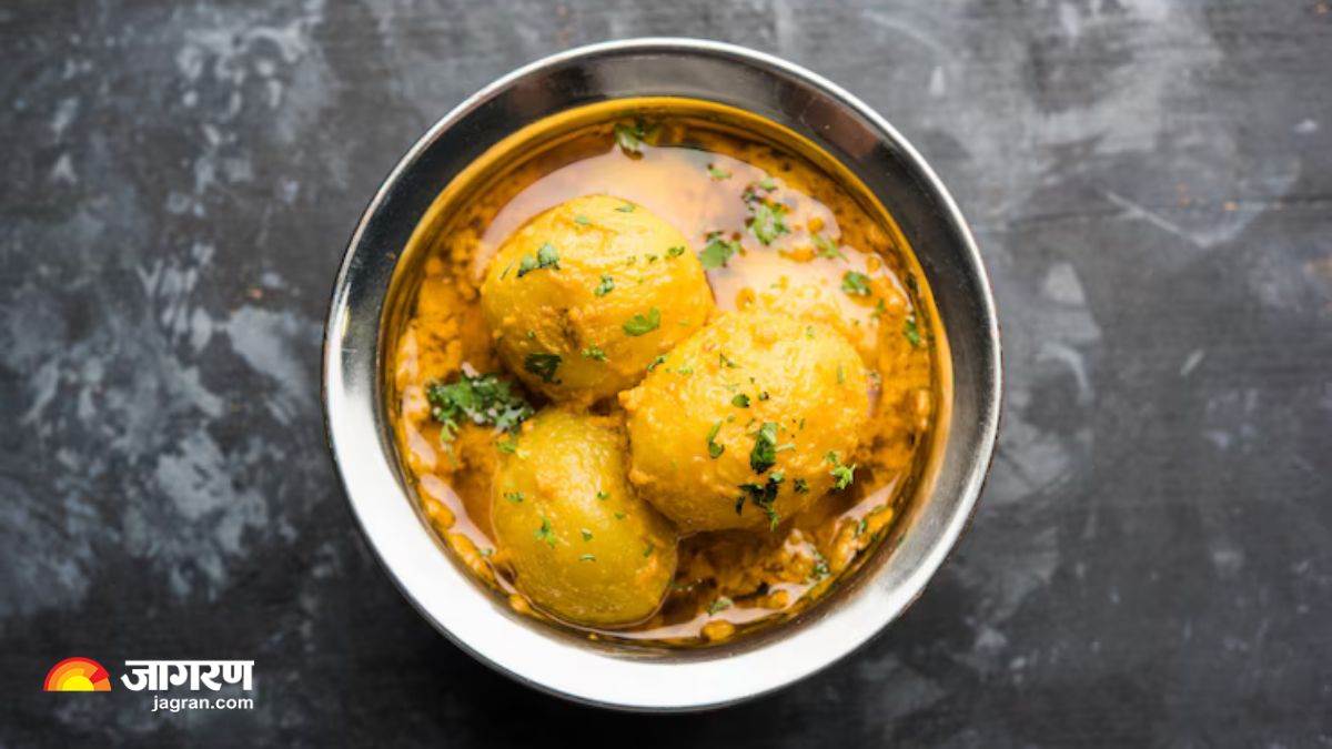 restaurant style dum aloo recipe make it at home check details