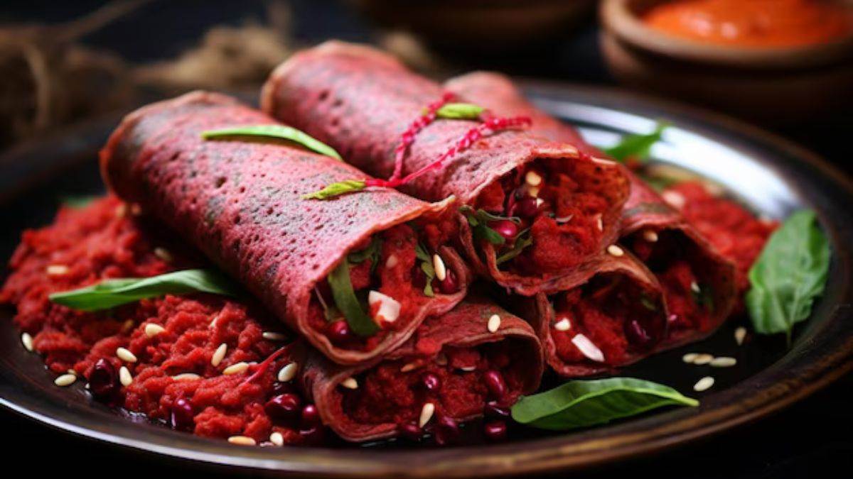 https://www.jagranimages.com/images/newimg/khanakhazana/07_2025-beetroot_dosa_recipe.jpg