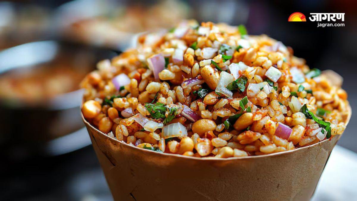 https://www.jagranimages.com/images/newimg/khanakhazana/08_2025-Jhal_Muri_recipe.jpg