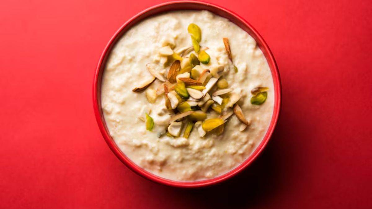https://www.jagranimages.com/images/newimg/khanakhazana/08_2025-coconut_rabri.jpg