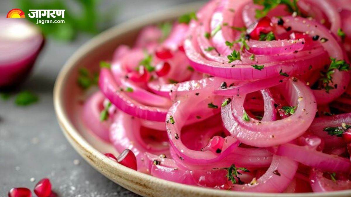 even those who eat two rotis will eat four prepare this masala onion salad with this easy recipe
