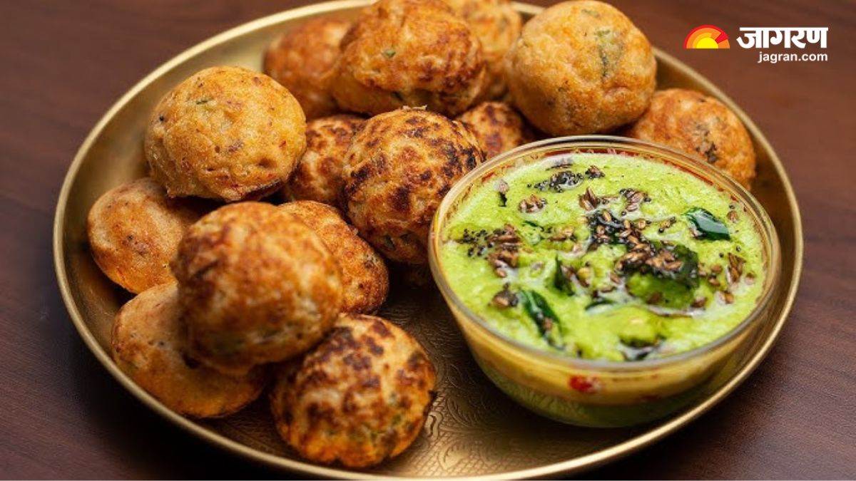 https://www.jagranimages.com/images/newimg/khanakhazana/12_2024-Oats_Appe_Recipe.jpg