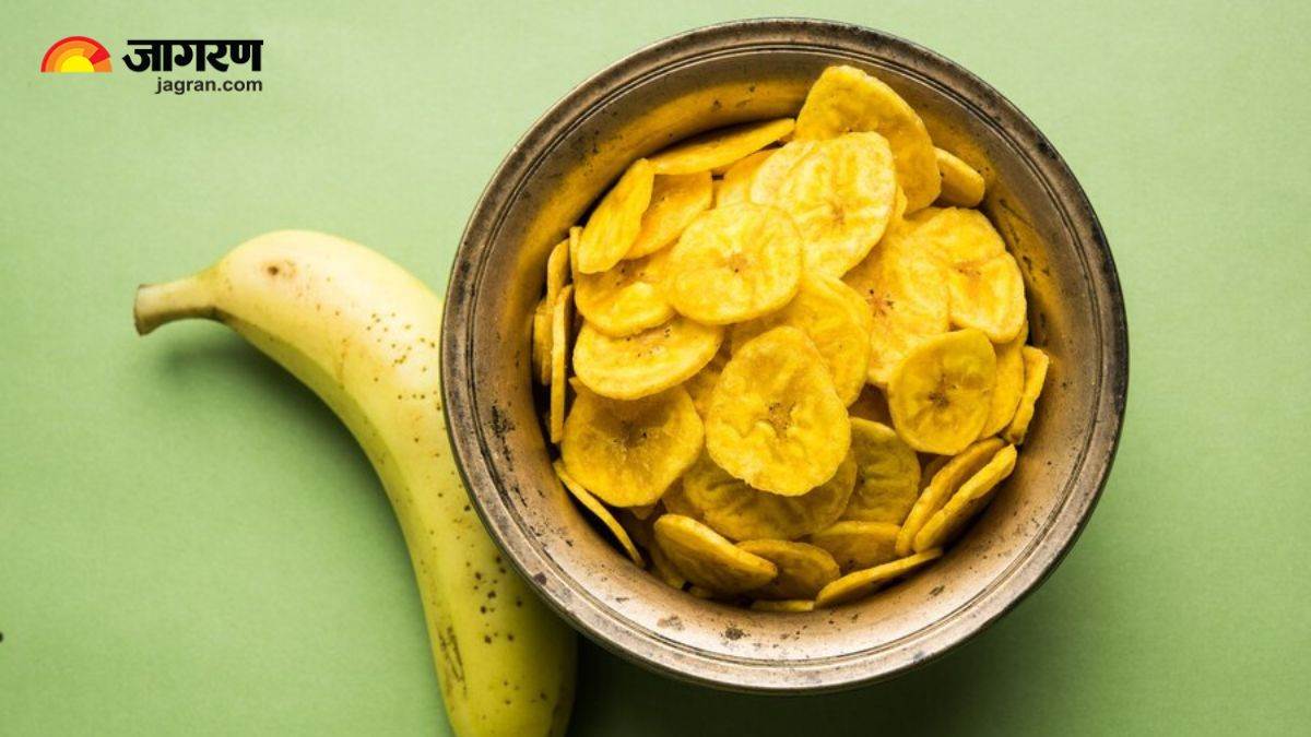https://www.jagranimages.com/images/newimg/khanakhazana/12_2024-Raw_banana_chips.jpg