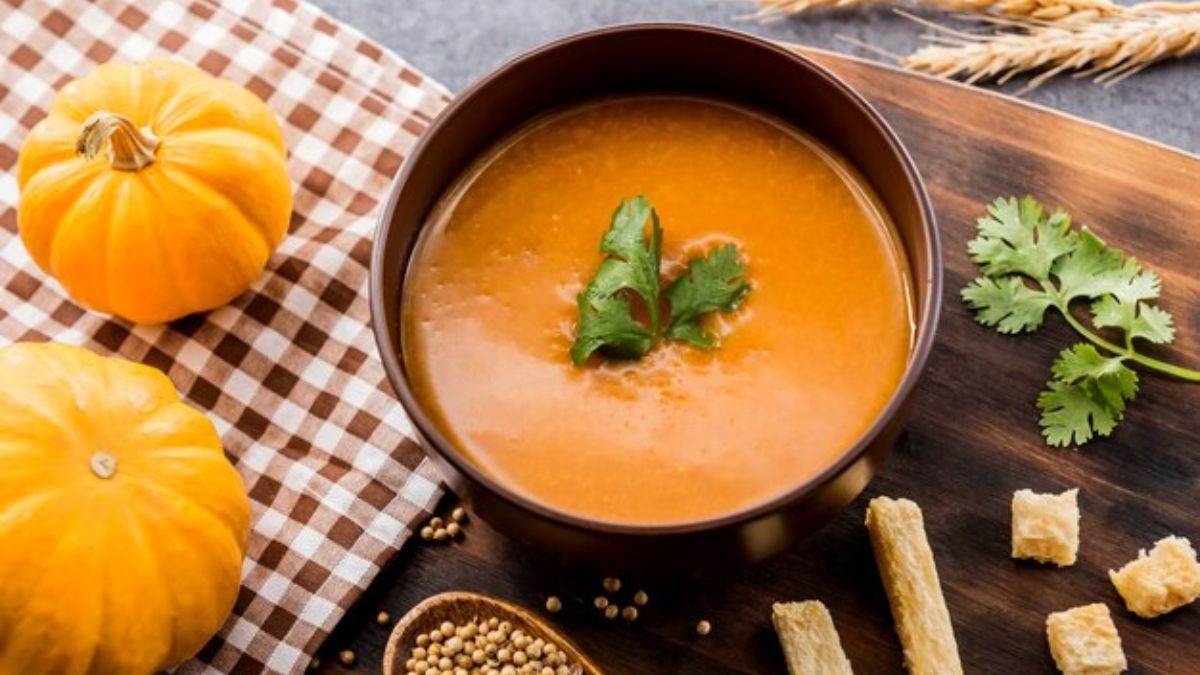https://www.jagranimages.com/images/newimg/khanakhazana/12_2024-Tomato_pumpkin_Recipe.jpg