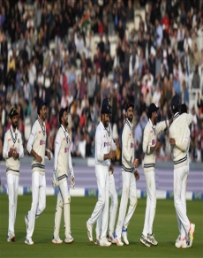Ind vs Eng: कोहली के रणबांकुरे ने लार्ड्स में दर्ज की शानदार जीत, देखें फोटोज  