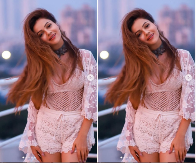 ट्रांसपेरेंट टॉप में रुबीना दिलैक ने करवाया बोल्ड फोटोशूट, एक्ट्रेस ने मस्त होकर दिए ऐसे-ऐसे पोज़  