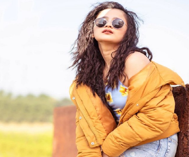 आलिया भट्ट हमशक्ल लड़की