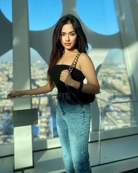 जन्नत जुबैर हॉट एंड सेक्सी फोटो : Top 40 Jannat Zubair Hot and Sexy Photos