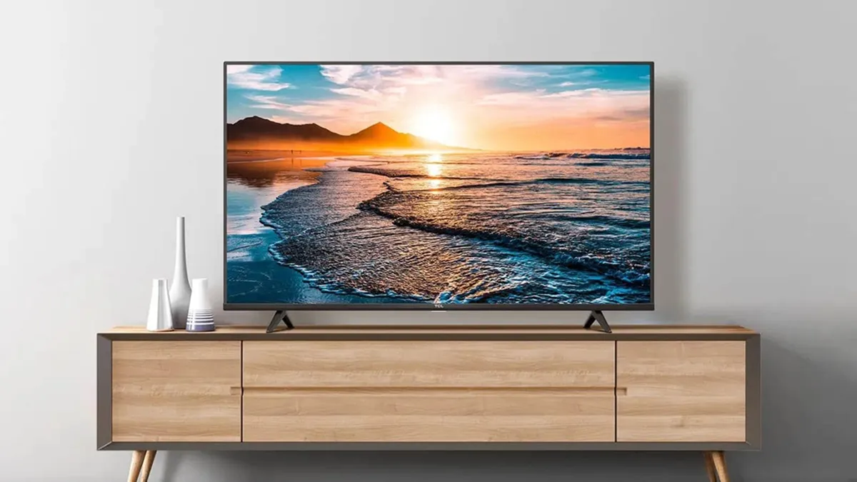 लिविंग रुम के लिए 55 और 65 इंच TV