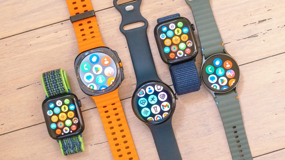 3000 तक की Smartwatch