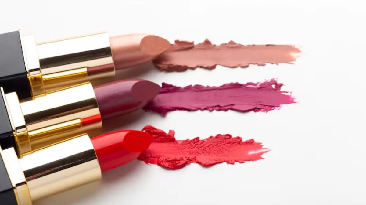 कितने तरह की होती हैं Lipsticks?