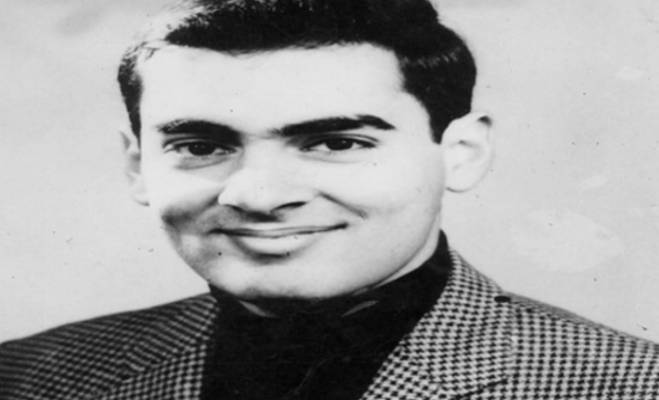 फाइल फोटो। वो मौके जब अनोखे अंदाज में कैमरे में कैद हुए थे पूर्व प्रधानमंत्री,बेहद खास हैं राजीव गांधी की ये 10 तस्वीरें
