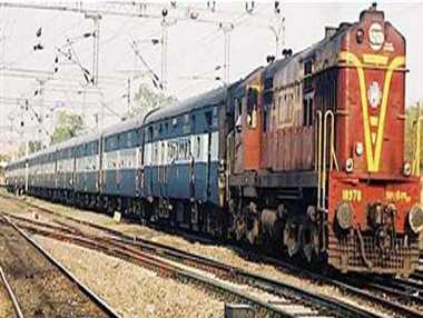 ट्रेन कैंसिलेशन से डिस्टर्ब हुआ प्लान