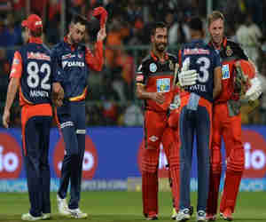 IPL 2018: 19वें मुकाबले में रॉयल चैलेंजर बैंगलोर को मिली जीत, दिल्ली डेयरडेविल्स 6 विकेट से हारी