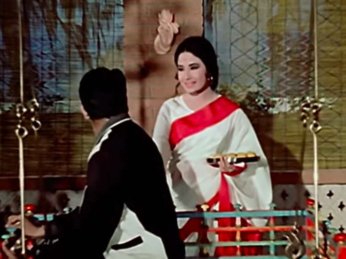 फिल्म काजल का एक गाना। फोटो: यूट्यूब raksha bandhan 2019: 10 फिल्मी गाने जो दिलाते हैं राखी और भाई-बहन के प्यार की याद