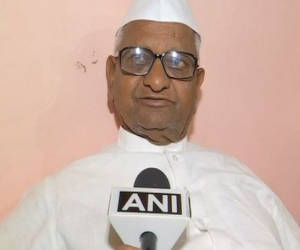 अनशन पर बैठे अन्ना हजारे की तबियत बिगड़ी बोले, मुझे कुछ हुआ तो लोग पीएम को मानेंगे जिम्मेदार