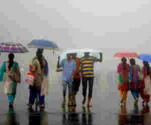 मानसून का यू टर्न : आज बारिश से भीगेंगे यूपी के शहर, इन राज्यों में दो दिन होगी झमाझम बरसात