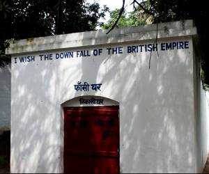 आजादी के मतवाले राम प्रसाद बिस्मिल का स्मारक आजादी के सालों बाद भी कैद है इस जेल की दीवारों के बीच!
