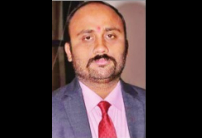 Super 30 exposed : जानें कौन हैं आनंद कुमार के खिलाफ PIL डालने वाले एडवोकेट मणिभूषण सेंगर