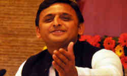 बेटे टीपू समेत तीन बच्चों के पिता बने शिवपाल यादव, पूर्व CM अखिलेश यादव ने भी दी बधाई