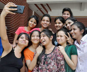 Bihar Board inter 12th result 2019: बिहार बोर्ड 12वीं का रिजल्ट जारी, यहां देखें अपने और टॉपर्स के मार्क्स biharboardonline.bihar.gov.in और bsebssresult.com