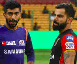 RCB vs MI : बुमराह से निपटने के लिए उनके डुप्लिकेट के सामने नेट प्रैक्टिस कर रहे विराट कोहली