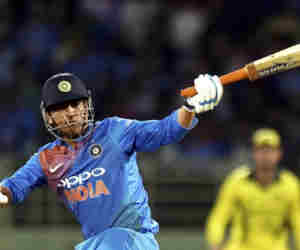 Ind vs Aus : पहले टी-20 में धोनी को इसलिए खेलनी पड़ी धीमी पारी, चाहकर भी नहीं बना पाए रन